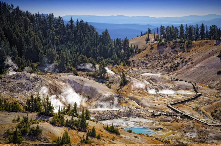 美國加利福尼亞州拉森火山國家公園的景觀