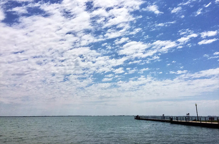 密歇根州圣克萊爾湖的Cloudscape